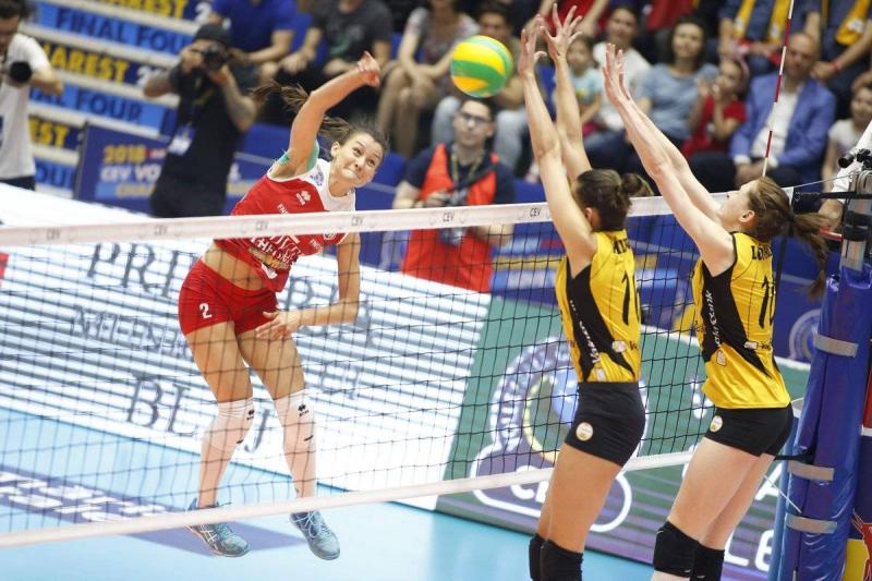 ALBA BLAJ este VICECAMPIOANA EUROPEI la volei feminin