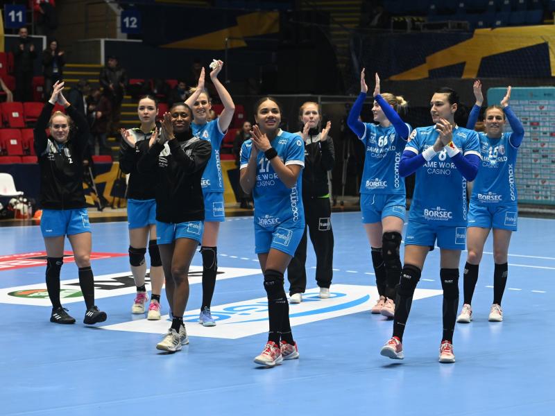 CSM Bucuresti incheie anul pe primul loc in Liga Florilor